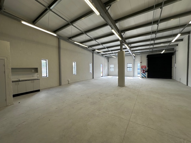 To Let commercial Property for Rent in Killarney Industria Western Cape